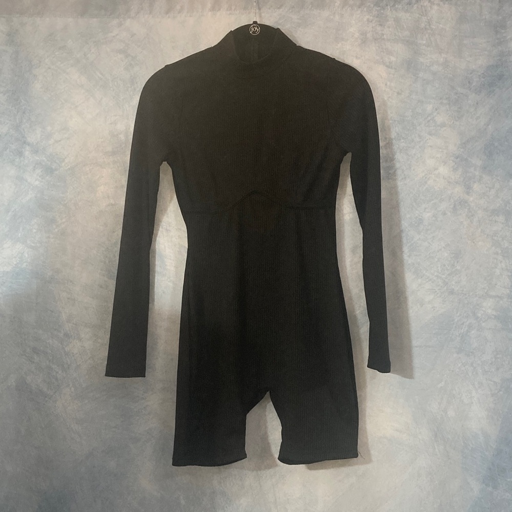 🍀2for$25🍀 Black Long Sleeve Bodysuit Ribbed Knit Fabric Mock Neck Back Zipper